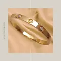 CATEGORY__BRACELET__ETZORA