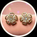 Shop_By_Category_Studs__Diamond Beauty