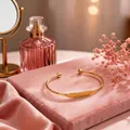 SHOP_BY_CATEGORY_Bracelet__STRIVORAJEWELS