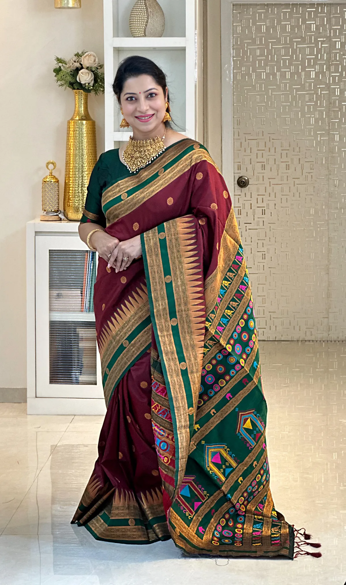 Damyanti Maroon – Legendary Wedding Special | Premium Soft Paithani Silk Saree with Weaving Pattern, Rich Pallu & Border & Weaving Blouse with Tassels
