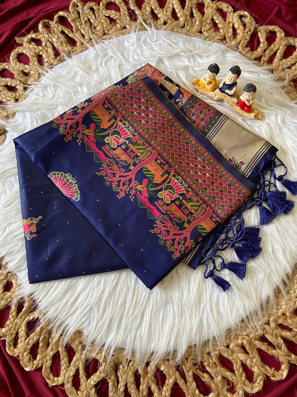 Soft Pashmina Silk sarees with Beautiful Woven Zari Work With Attractive Pashmina Design Saree And Running Blouse With Tassels