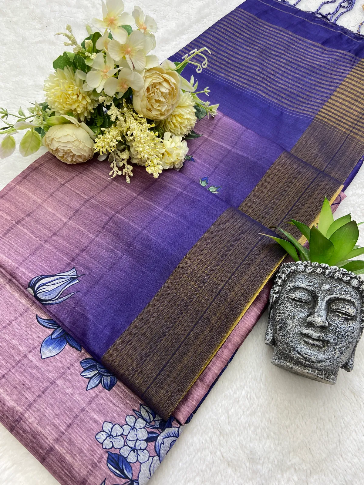 Soft Tussar Silk sarees with Beautiful Print With Attractive Border And Contrast Print Blouse With Tassels