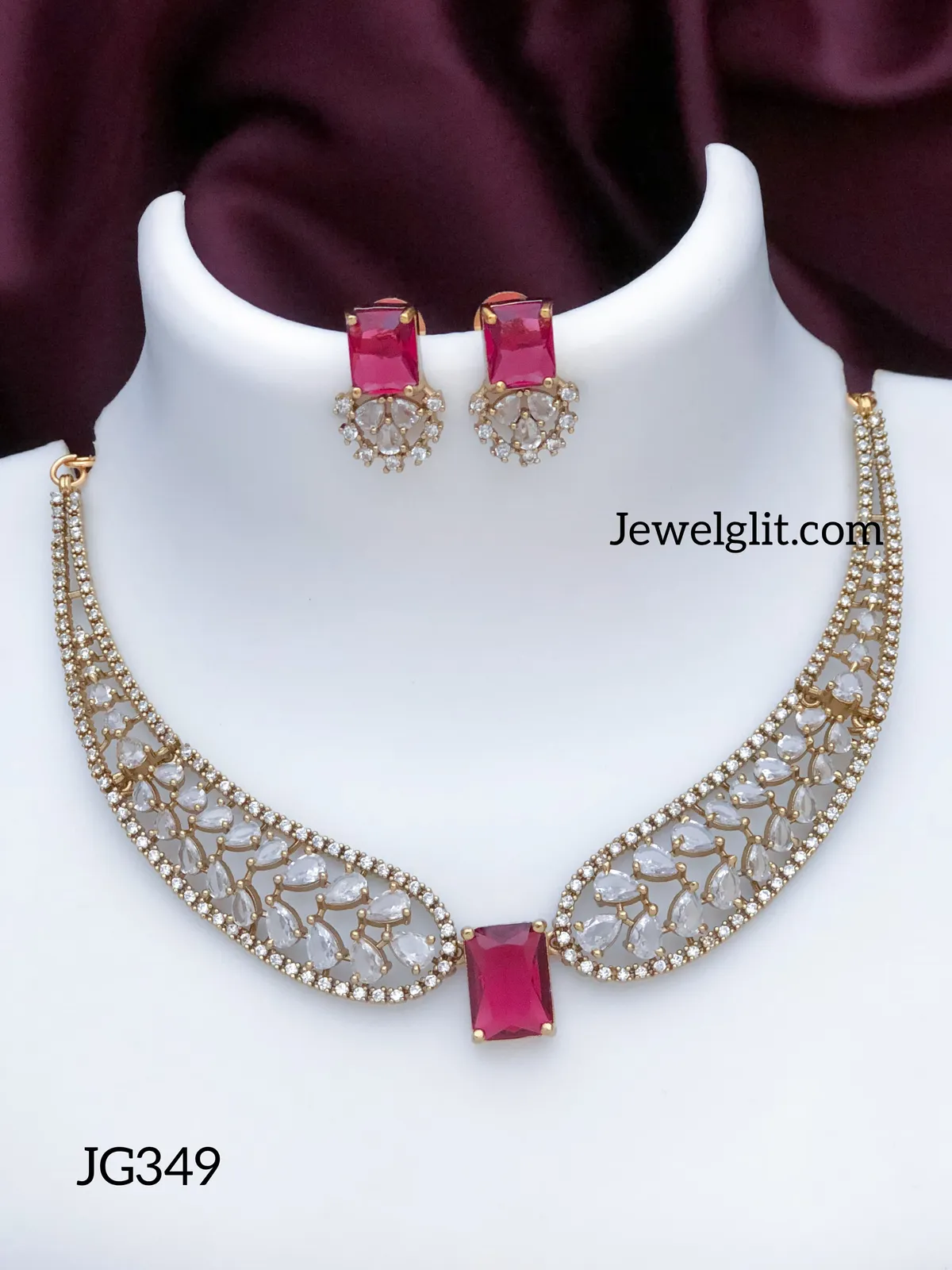 Elegent AD Stone Necklace With Earring.
