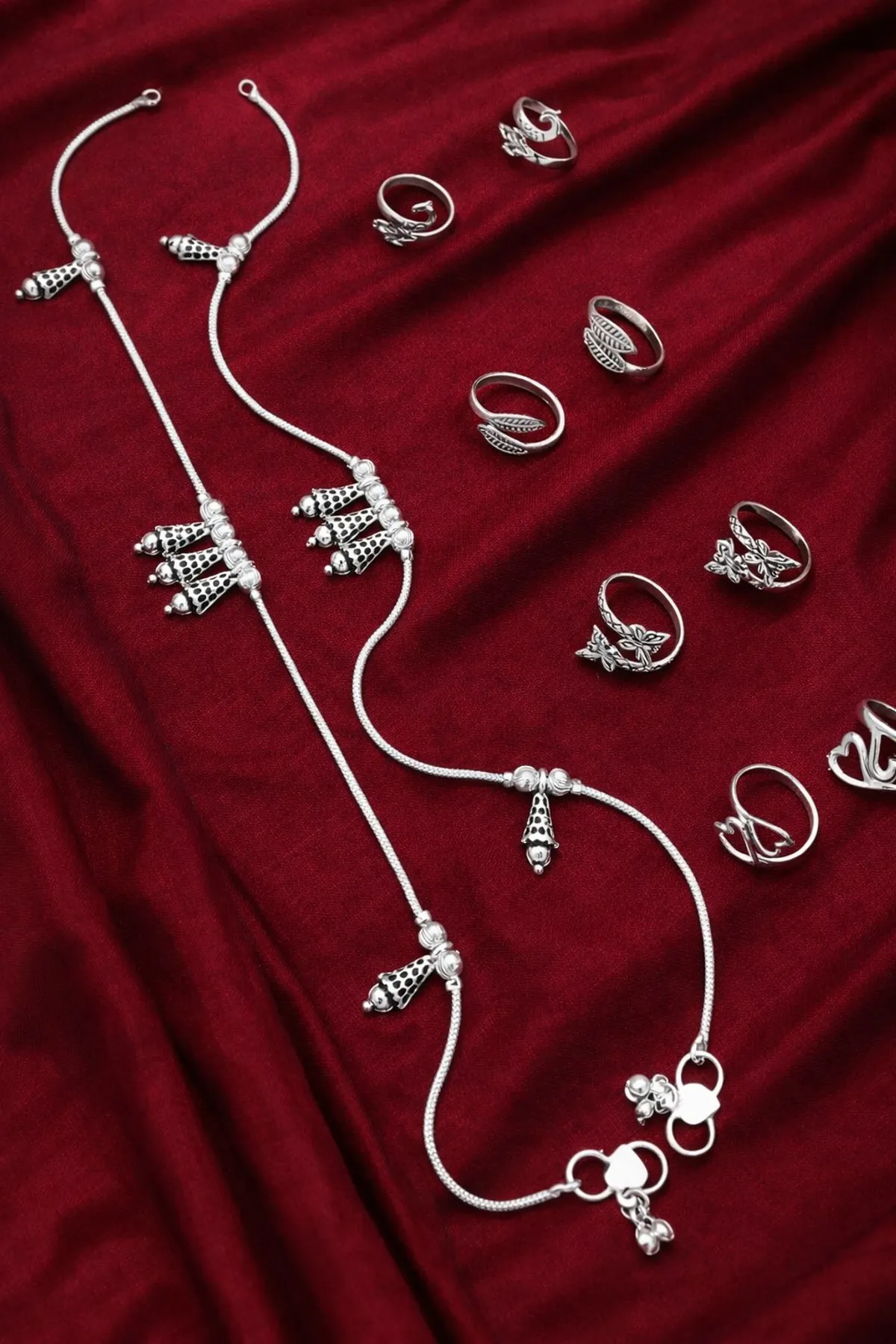 Stylish Silver-Plated 2 Anklet & 6 Ring Combo Set for Women & Girls