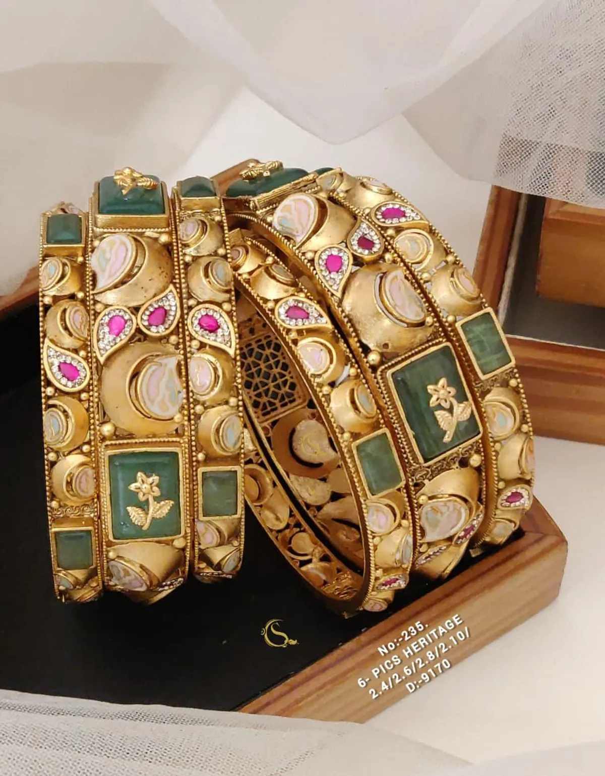 HIgh Gold Fancy Marrige wear 6 pis set bangles