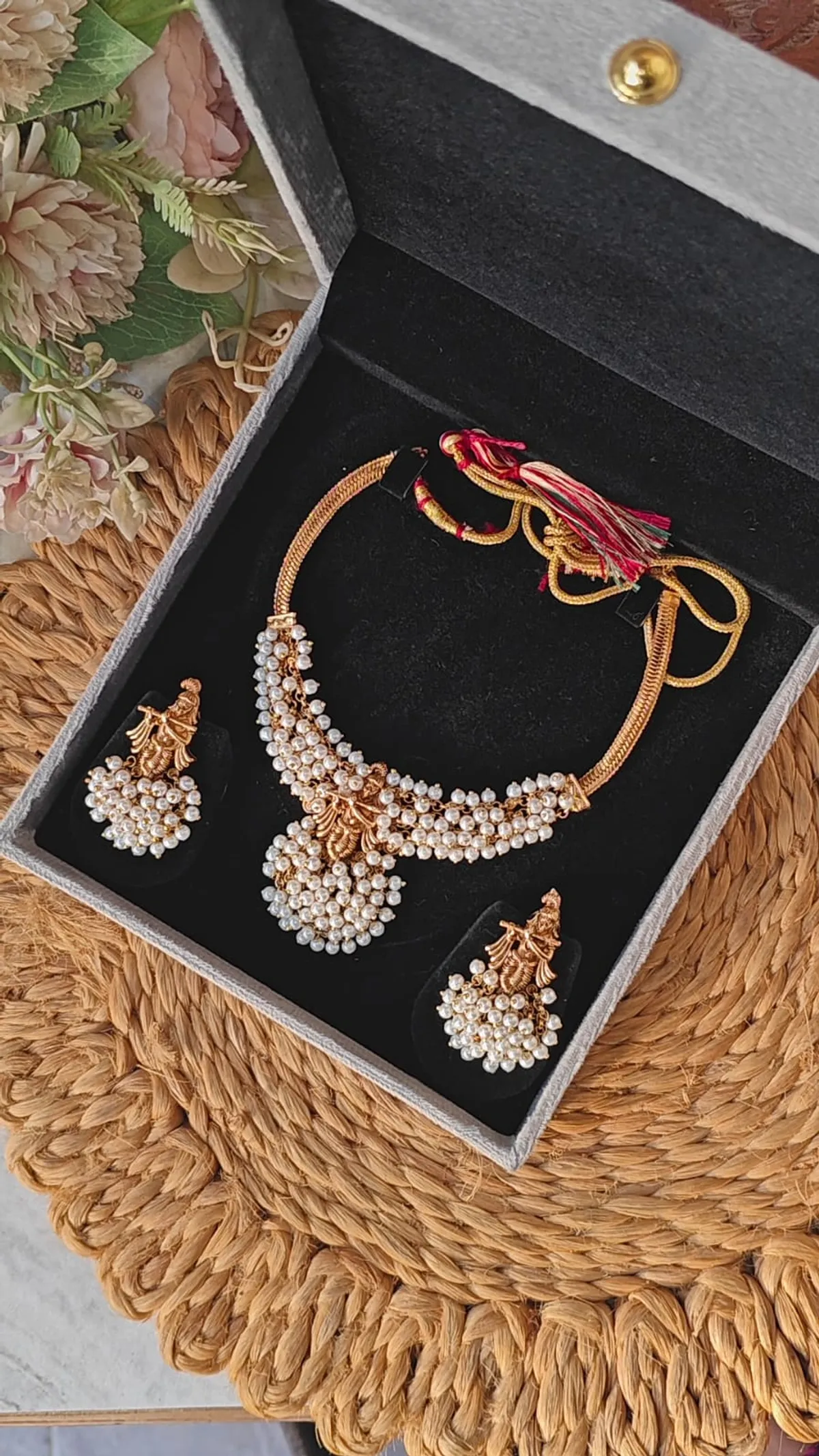 KRISHNA PEARL NECKLACE WITH JHUMKAS