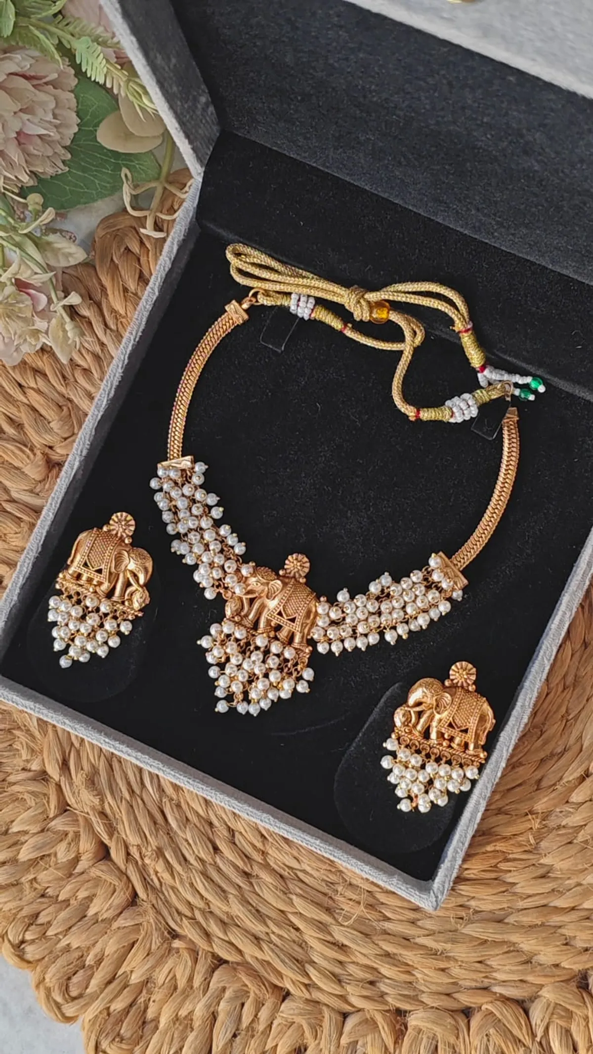 ELEPHANT PEARL NECKLACE WITH JHUMKAS