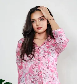 COLLECTIONS_In_Spotlight__BAVAREE
