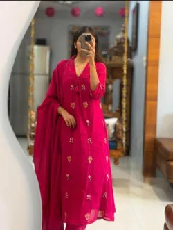 BIBA_CATEGORY_Mirror_Selfies__BIBA JAIPUR