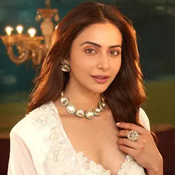 OUR_COLLECTIONS_KUNDAN_JEWELES__Accessher