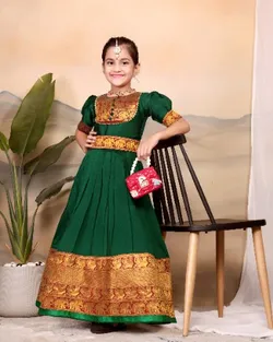 OUR_COLLECTIONS_GOWN_AND_FROCK__KAVIJA 