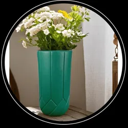 OUR_SPECIALTY__FLOWER_VASE__Lasaki