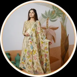 OUR_GALLERY_DRESS_MATERIAL__Pal Designer