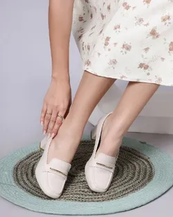 OUR_COLLECTIONS_BELLIS__T. Eleven (Step Into Success)