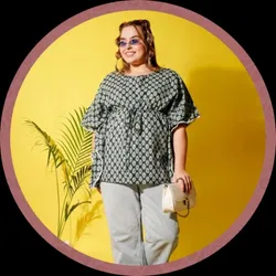BRAND_CATEGORY_TOPS__MOOBA