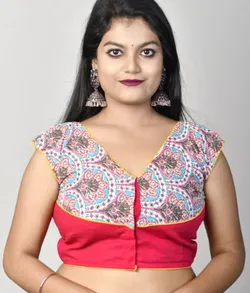 BRAND_CATEGORY_BLOUSE__USHIR