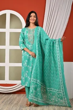 OUR_COLLECTIONS_KURTI_SET__Mantra Hub