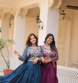 OUR_SPECIALTY_GOWN__parevdidesignerstudio