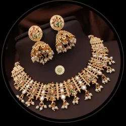 BRAND_CATEGORY_NECKLACE__Mevira