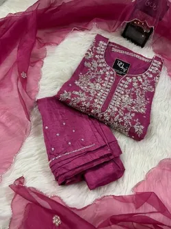 OUR_SPECIALTY_STRAIGHT_KURTI__PRISACHI