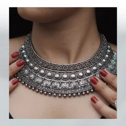 OUR_COLLECTIONS_CHOKER__house of vyoma