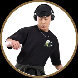 OUR_SPECIALTY_OVERSIZE_TSHIRT__CLIFFIX