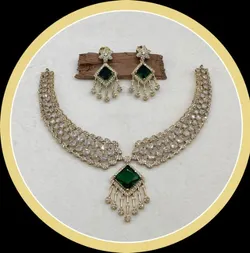 BRAND_CATEGORY_JEWELLERY__Quintaria