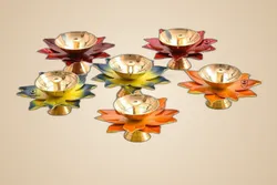 SHOP_BY_CATEGORY_Pooja_Lamps__NEO CLASSIC