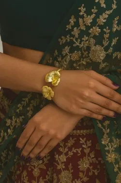 SHOP_BY_CATEGORY_BRACELETS__SHOPSIIRI