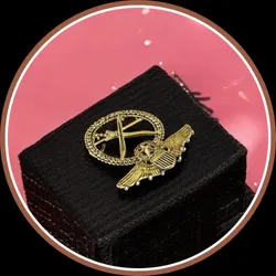 OUR_COLLECTIONS_BROOCHES__Mahi