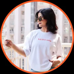 OUR_COLLECTIONS_TSHIRTS__Peachhugs