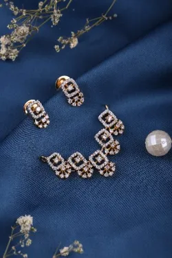 LATEST_DESIGNS_MANGALSUTRA__SEASHELL4U