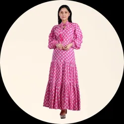 OUR_SPECIALTY__GOWN__Mokaiassociates 