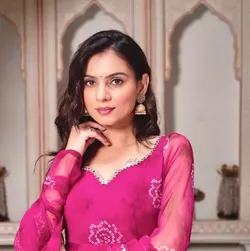 OUR_SPECIALTY_DESIGNER_GOWN__Rangritiya™