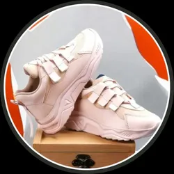 OUR_COLLECTIONS_WOMEN_SHOES__Freemo
