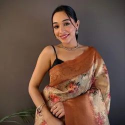 CATEGORY_SILKEN_SAREE__Mehervastra