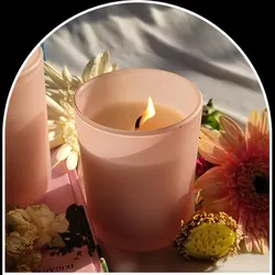SCENTED_GLASS_CANDLE_RADIANCE_COLLECTION__Oceann Gloww