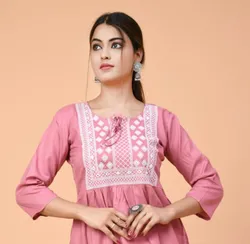 OUR_COLLECTIONS_TOPS__SuitStitch