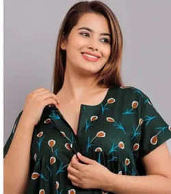 OUR_SPECIALTY_LATEST_COLLECTION__Shopping Star