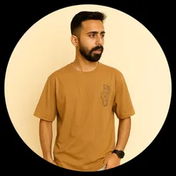 OUR_COLLECTIONS_CLOTHING__TRAPOUT