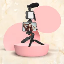 OUR_SPECIALTY__SELFIE_STICKS__Uttu