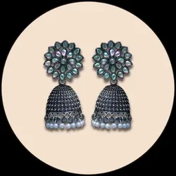 OUR_COLLECTIONS_EARRINGS__Fiftyone Hub