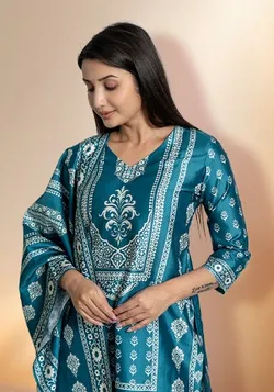 BRAND_CATEGORY_KURTA_SETS__NOIA
