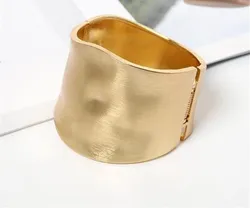 SHOP_BY_CATEGORY_Bracelet__Gehney