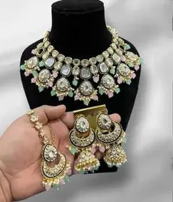 SHOP_BY_CATEGORY_JEWELLERY_SETS__Gurukurpacollection