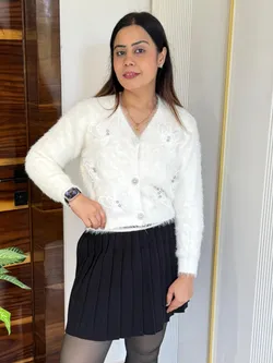 SHOP_BY_CATEGORY_SWEATER__Sakshi & Meenali