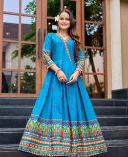 SHOP_BY_CATEGORY_GOWNS__KYARN MODE