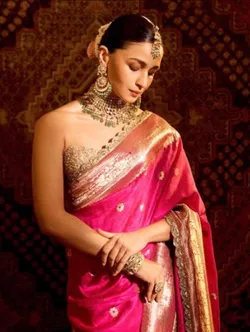 SHOP_BY_CATEGORY_READY_TO_WEAR_SAREE__pionexfab