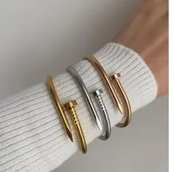 SHOP_BY_CATEGORY_Bracelet__Store Name