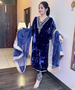 OUR_COLLECTIONS_Indian_Dresses__India Silk